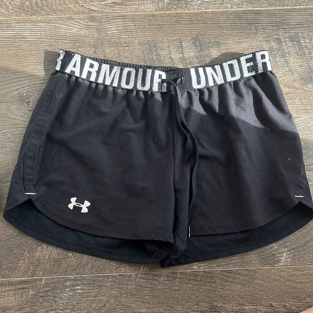 Underarmour black running shorts